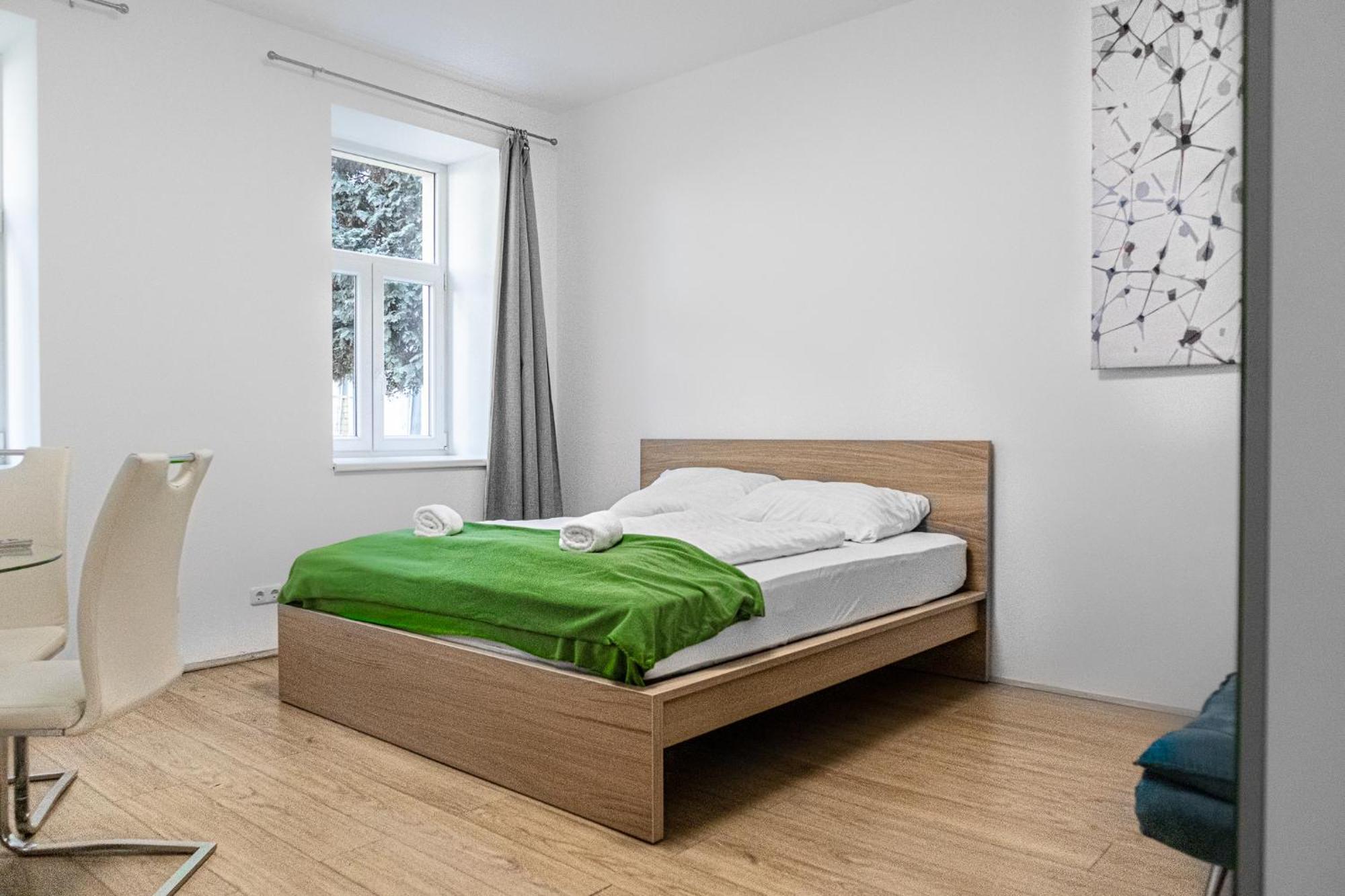 Relaxing 2-Bed Apartment For Extended Visits Vienna Exterior photo